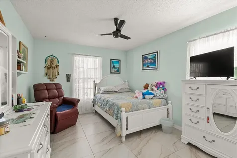 504 Ambassador Avenue Eustis FL 32726
