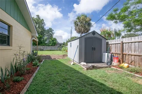504 Ambassador Avenue Eustis FL 32726