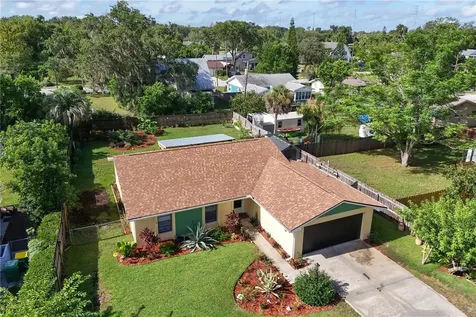 504 Ambassador Avenue Eustis FL 32726