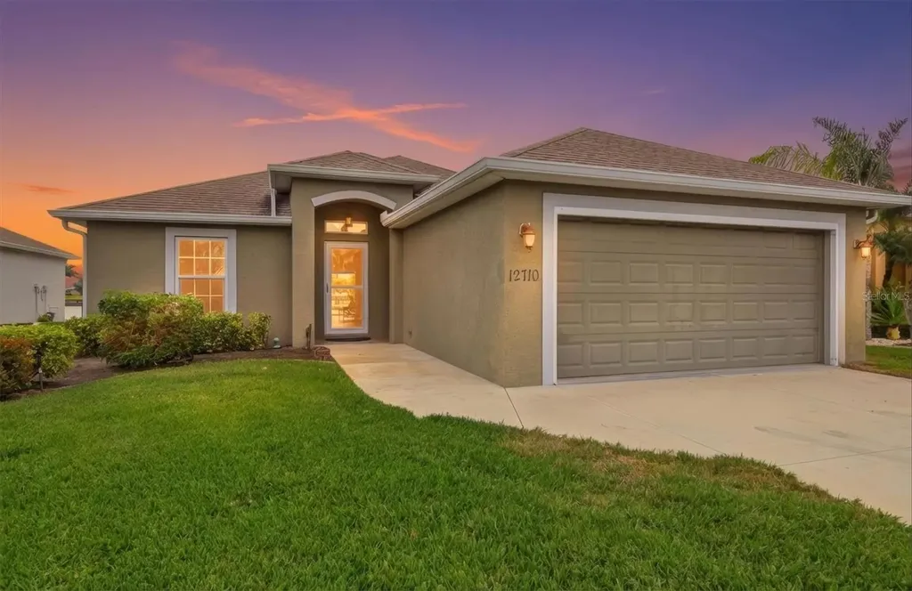 12710 SW Lake Side Drive Lake Suzy FL 34269