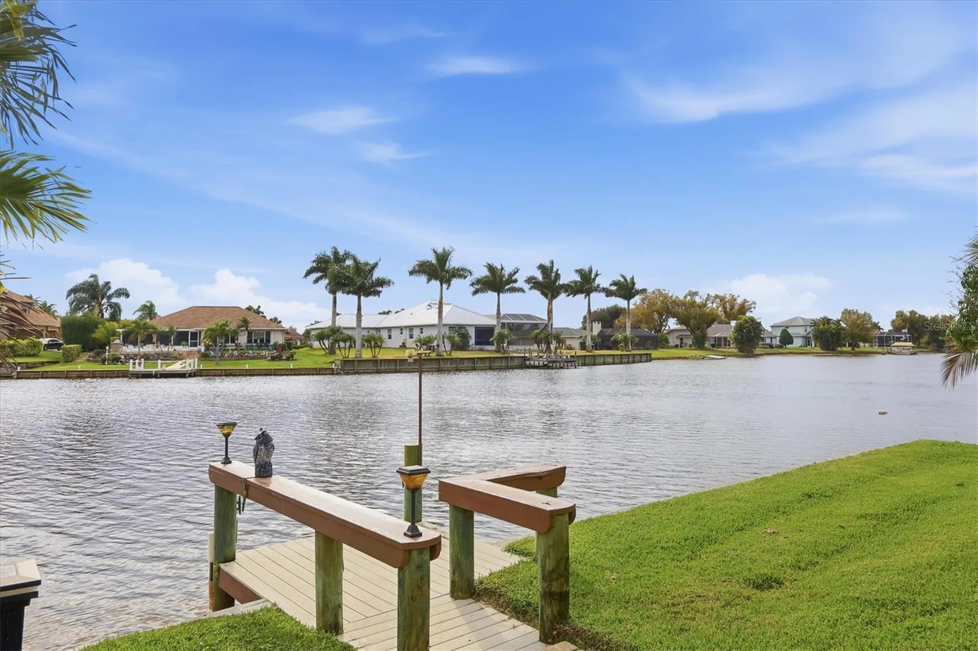 12710 SW Lake Side Drive Lake Suzy FL 34269
