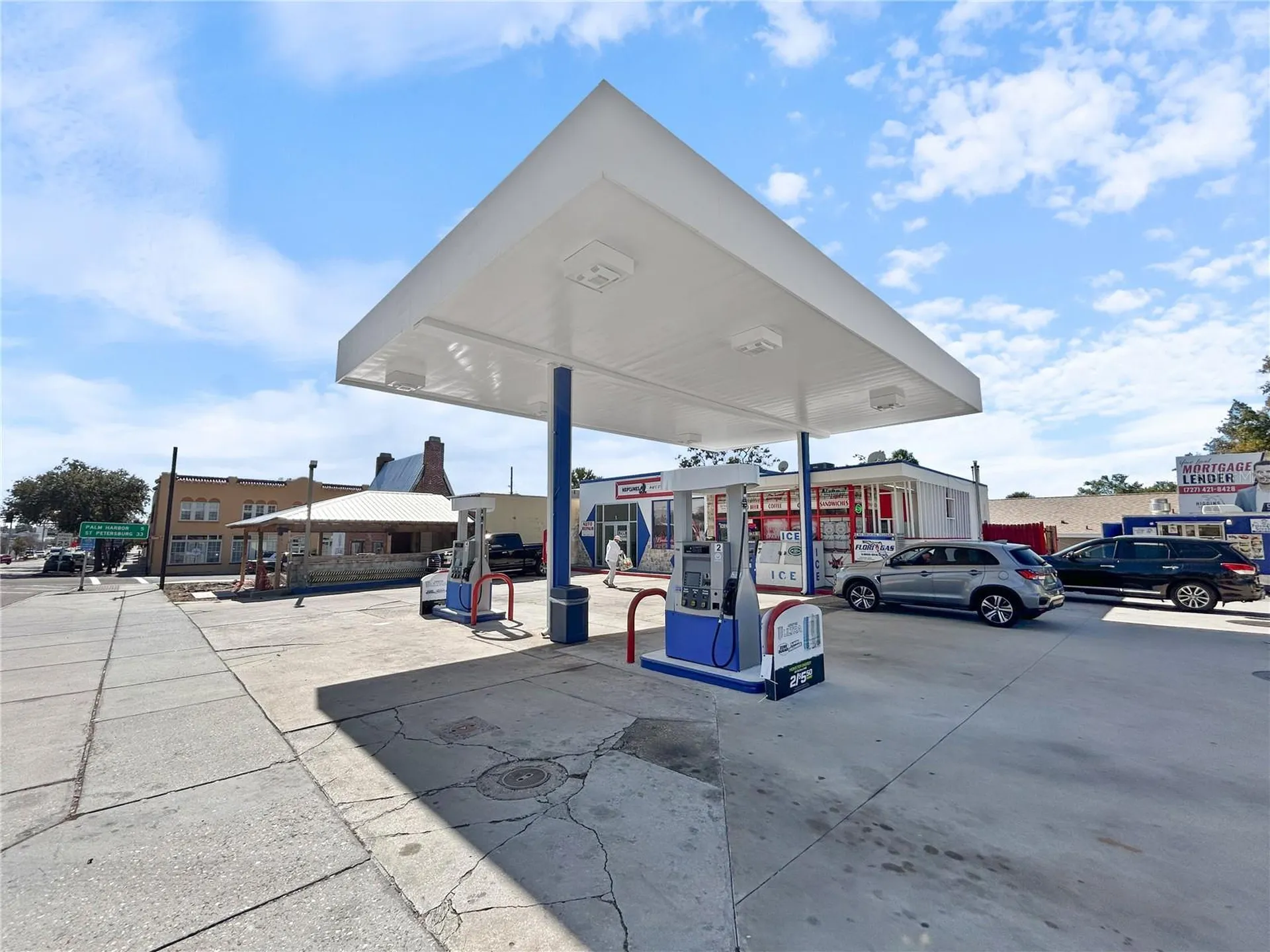 4 S Pinellas Avenue Tarpon Springs FL 34689
