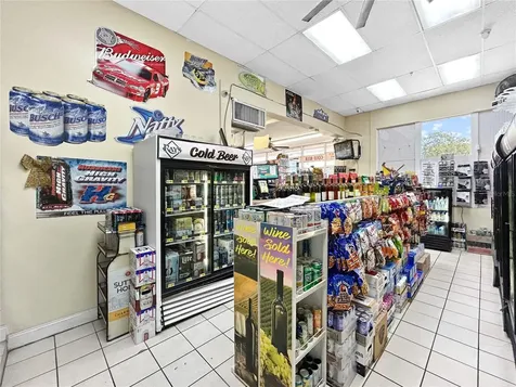 4 S Pinellas Avenue Tarpon Springs FL 34689