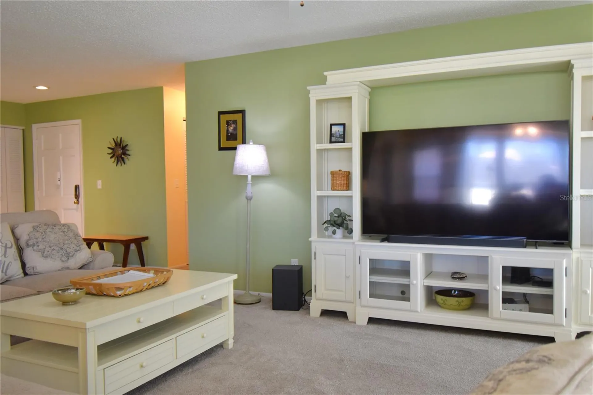 121 Fernwood Circle Seminole FL 33777