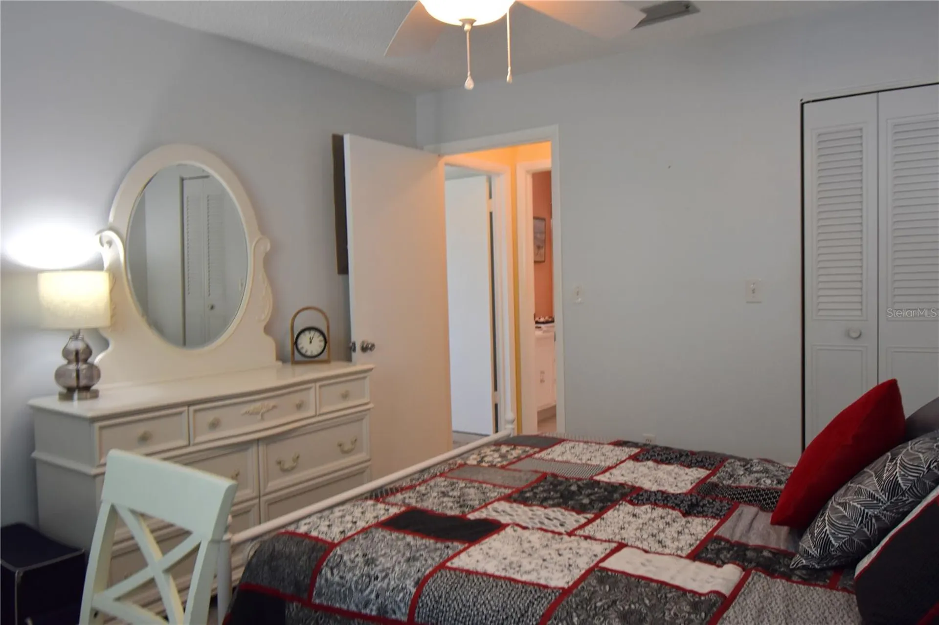 121 Fernwood Circle Seminole FL 33777