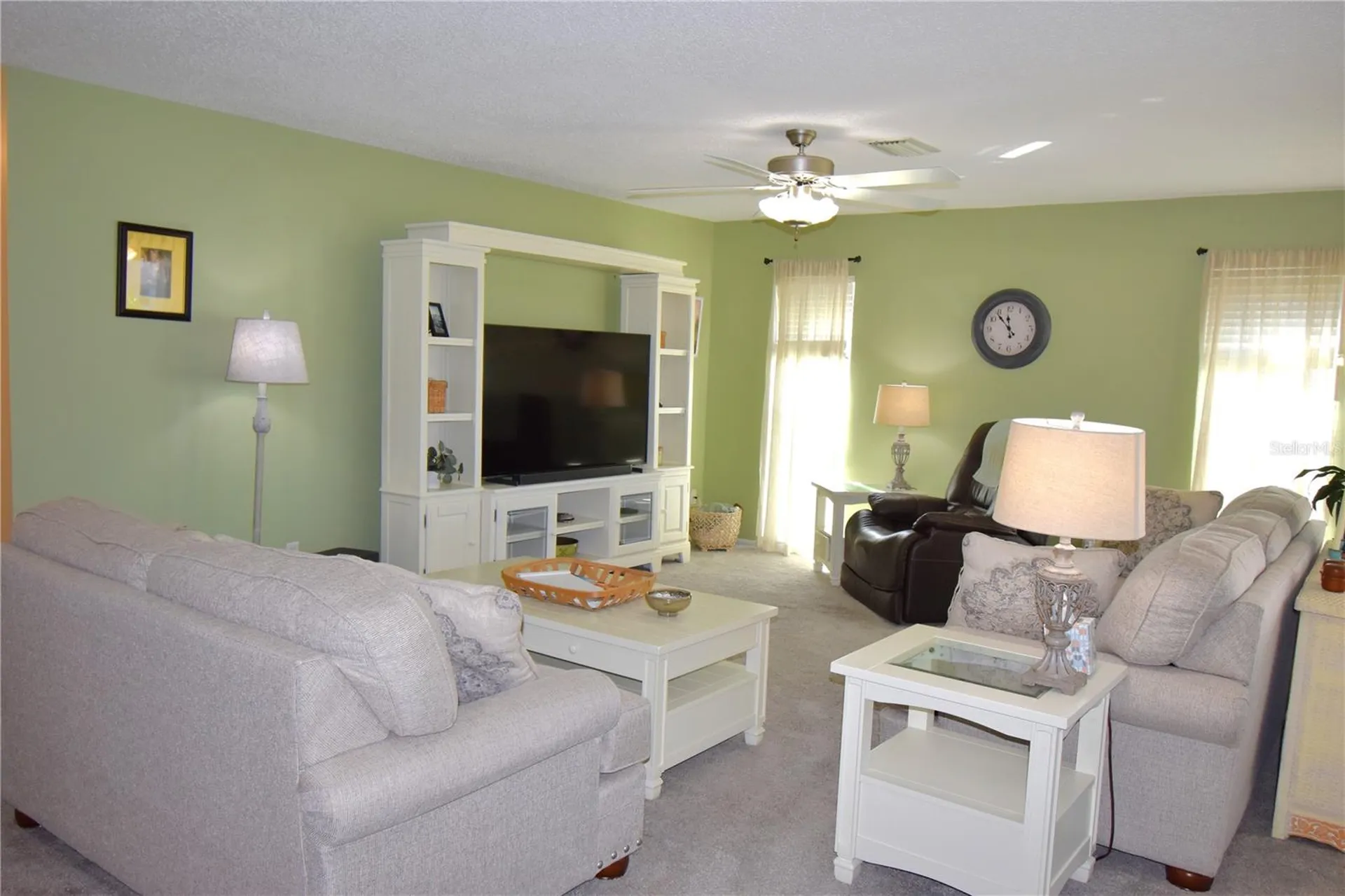 121 Fernwood Circle Seminole FL 33777