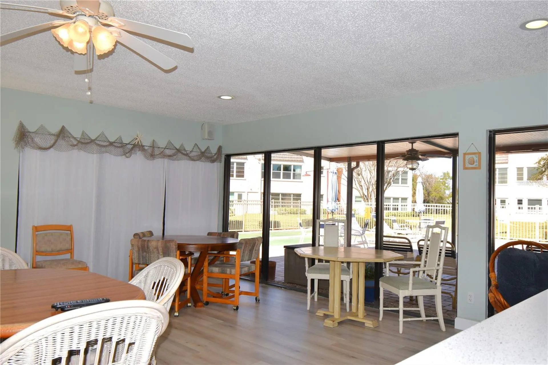 121 Fernwood Circle Seminole FL 33777