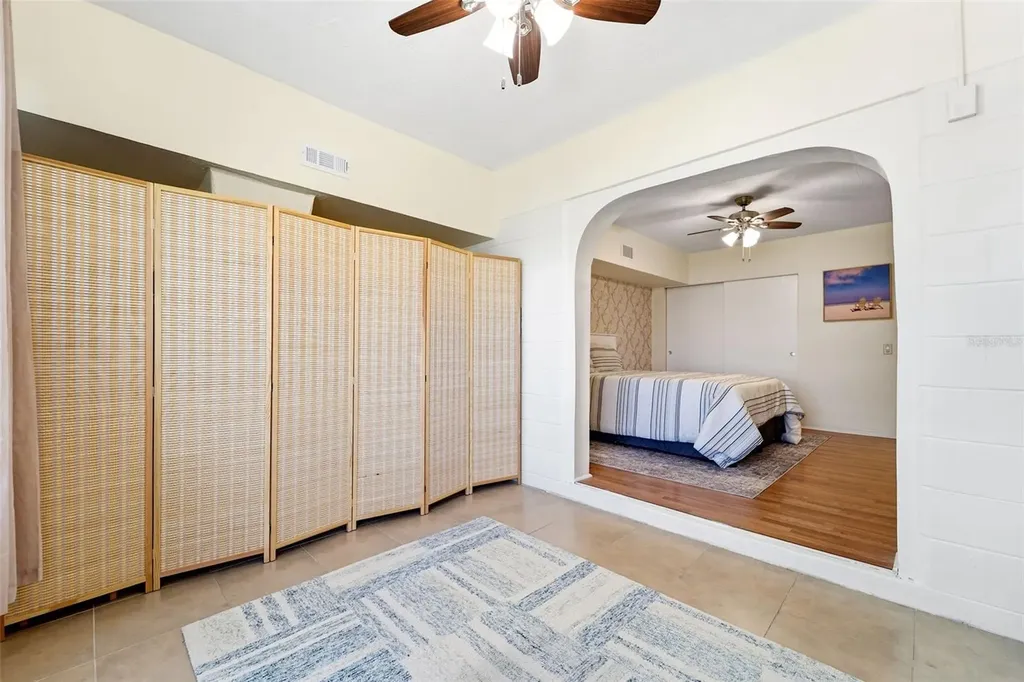 4144 56th Street N Kenneth City FL 33709