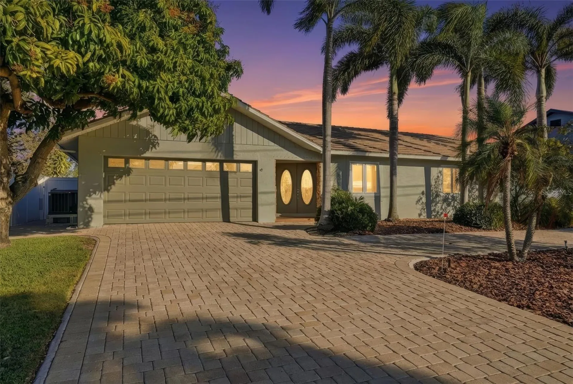 2316 S Shore Drive SE St Petersburg FL 33705