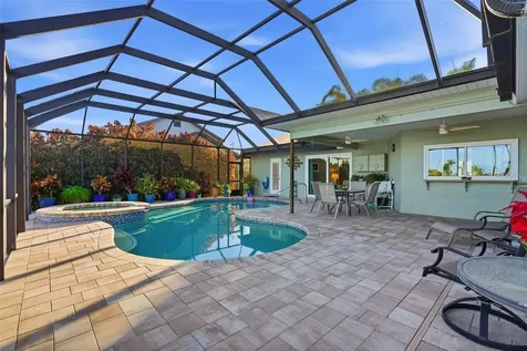2316 S Shore Drive SE St Petersburg FL 33705