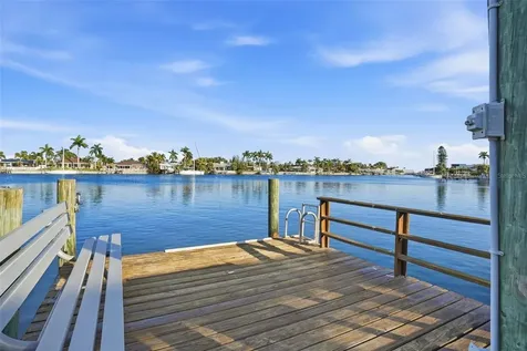 2316 S Shore Drive SE St Petersburg FL 33705