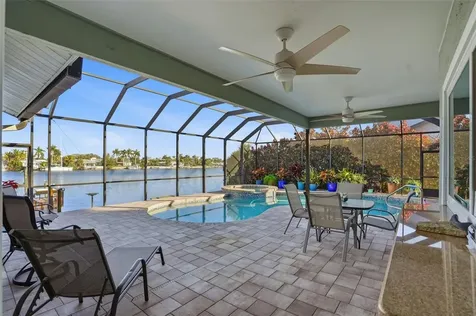 2316 S Shore Drive SE St Petersburg FL 33705