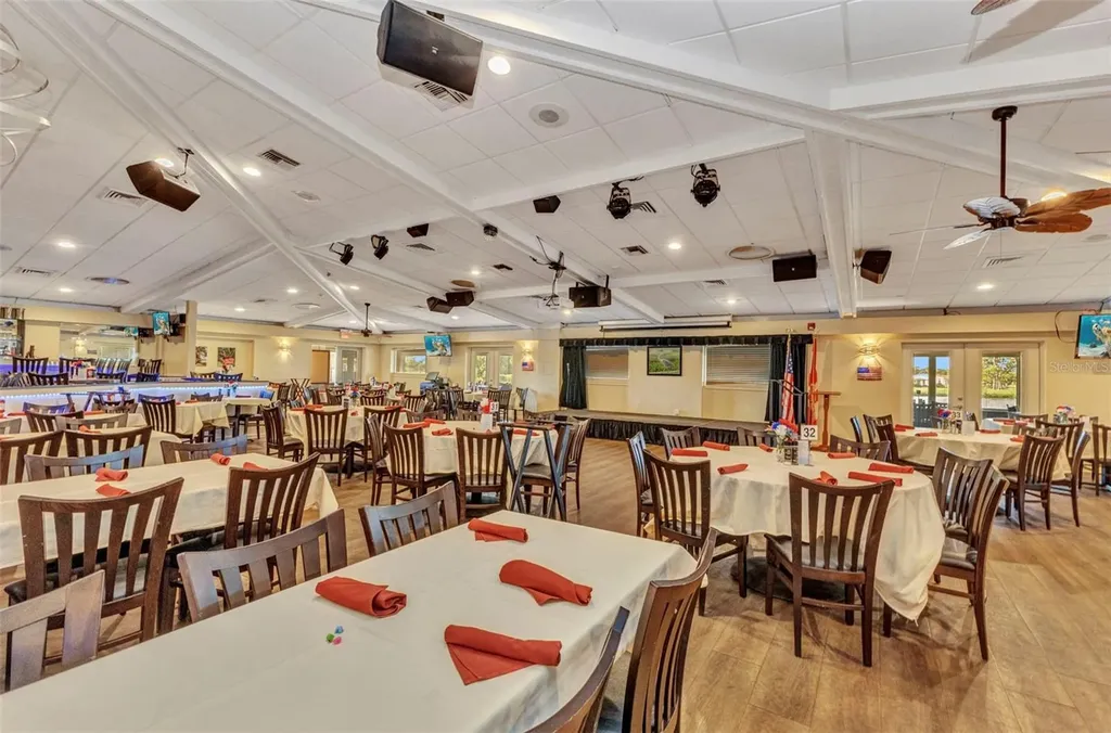 2100 Kings Highway Port Charlotte FL 33980