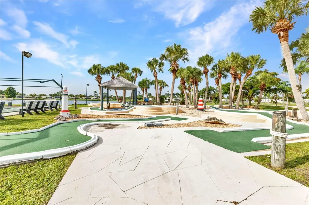 2100 Kings Highway Port Charlotte FL 33980