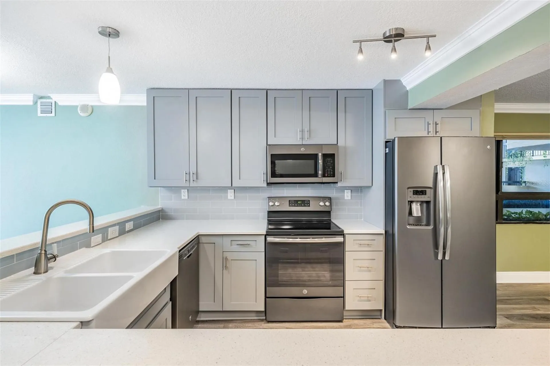 2413 Bayshore Boulevard Tampa FL 33629