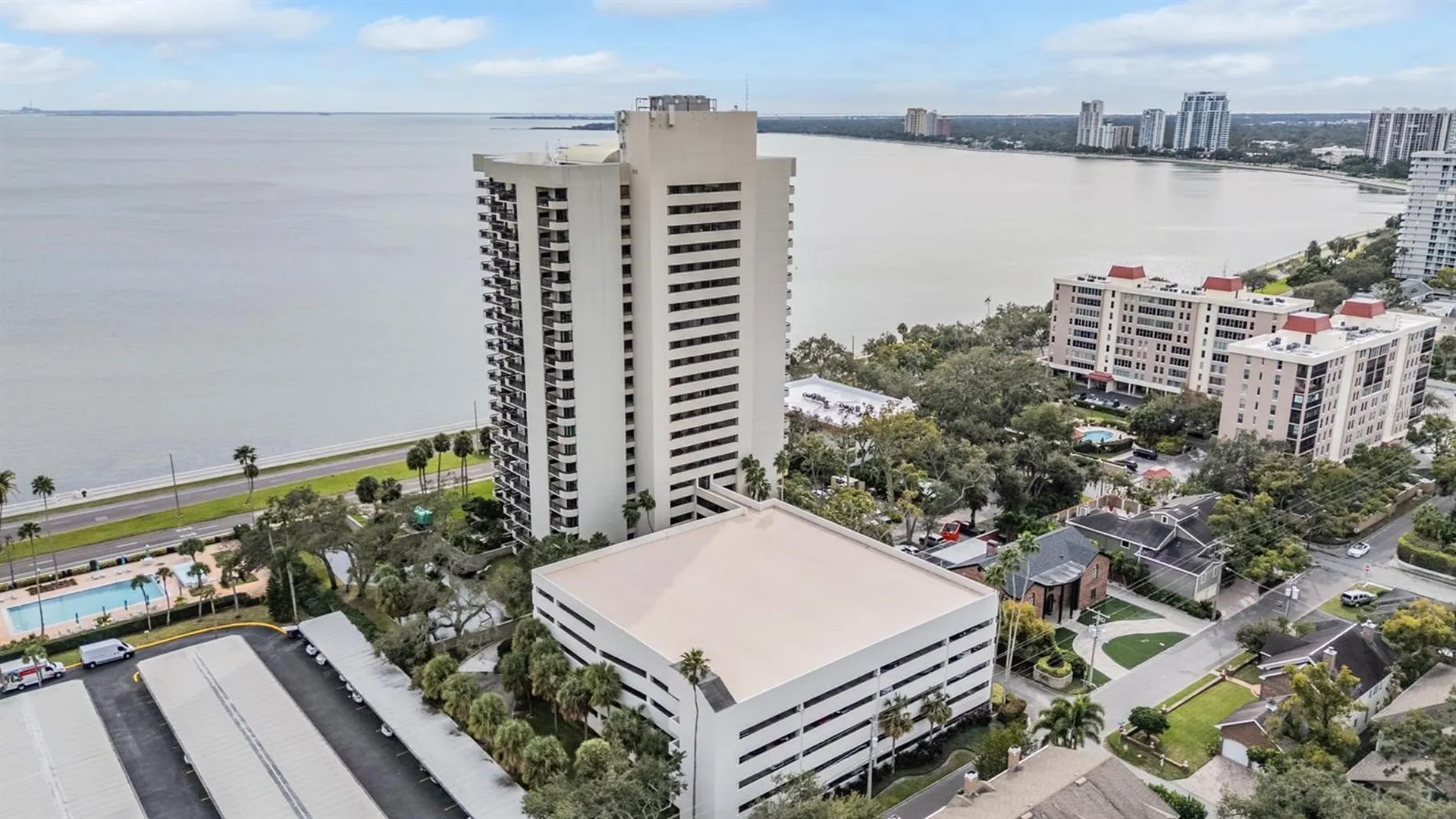 2413 Bayshore Boulevard Tampa FL 33629