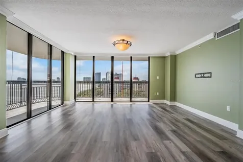 2413 Bayshore Boulevard Tampa FL 33629