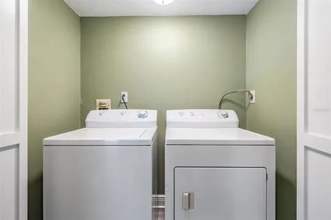 2413 Bayshore Boulevard Tampa FL 33629