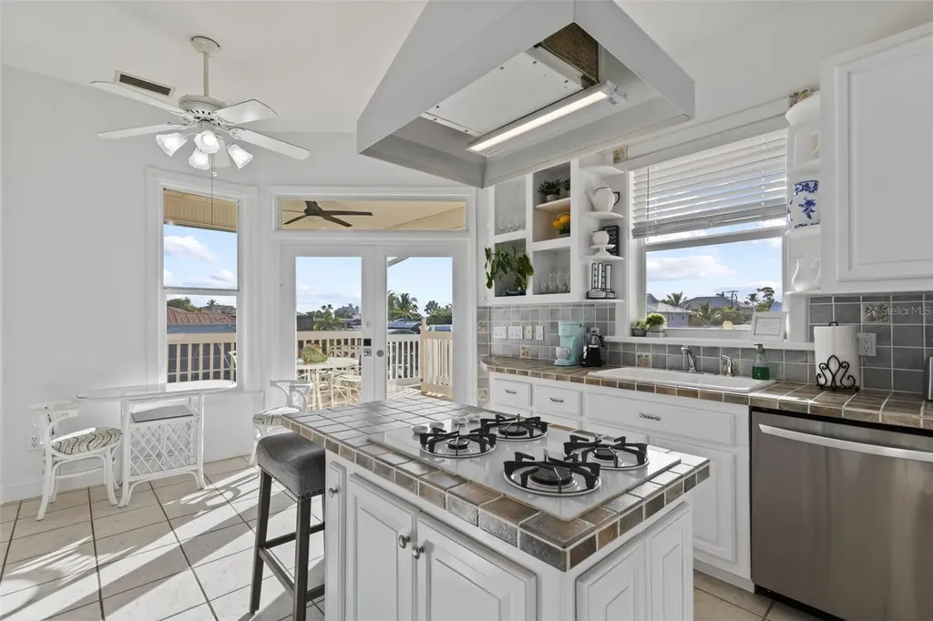 2291 Palm Avenue St James City FL 33956