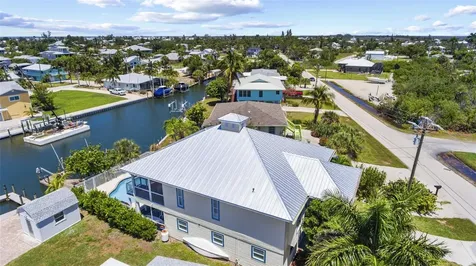 2291 Palm Avenue St James City FL 33956