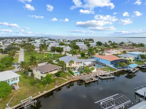 2291 Palm Avenue St James City FL 33956