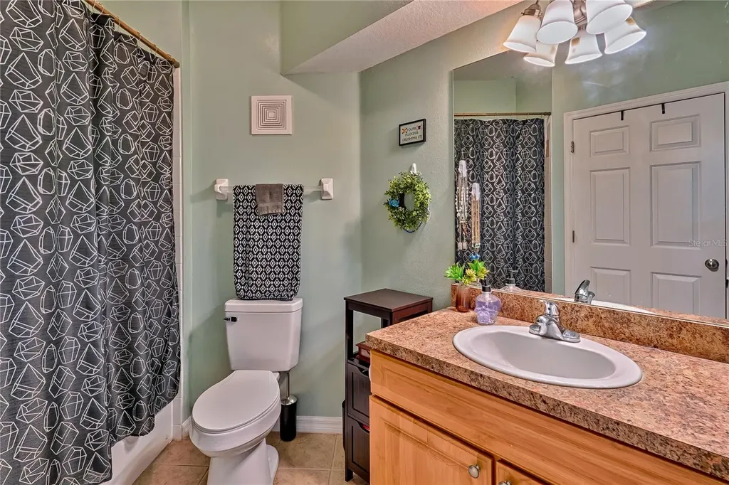 1245 SW 9th Road Gainesville FL 32601