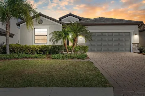 707 Fire Bush Court Bradenton FL 34212