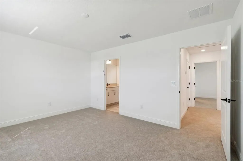 8007 Seaflower Parkway Bradenton FL 34210
