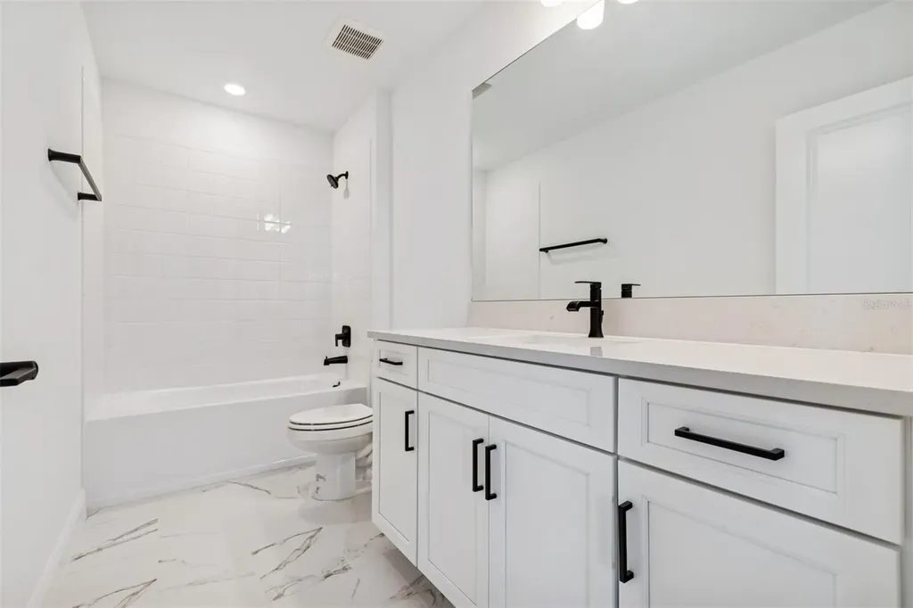 8007 Seaflower Parkway Bradenton FL 34210