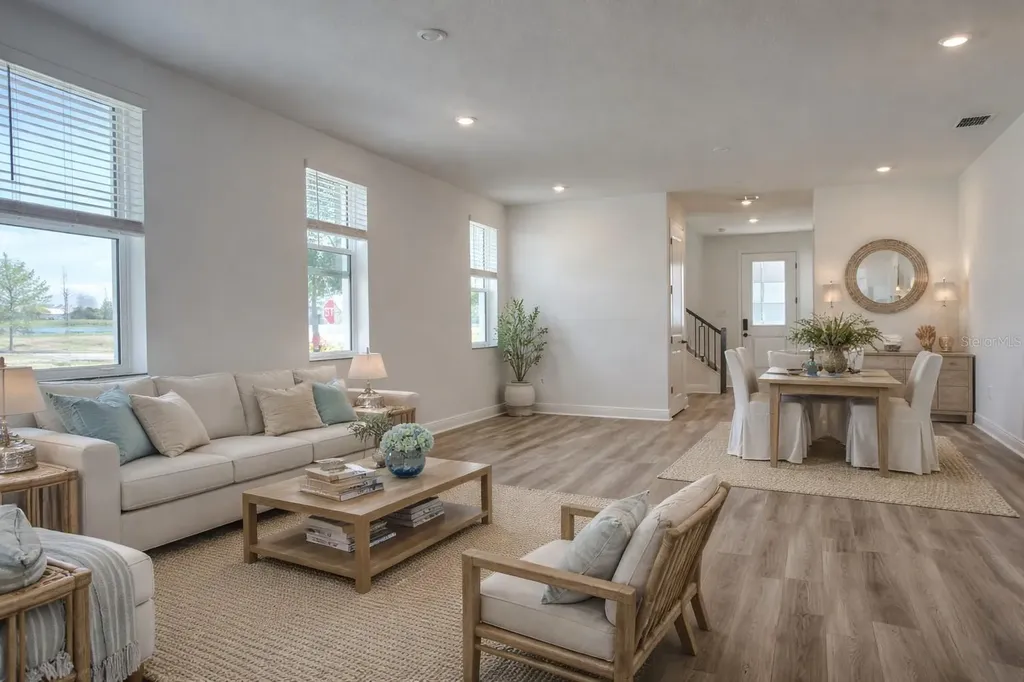 8007 Seaflower Parkway Bradenton FL 34210
