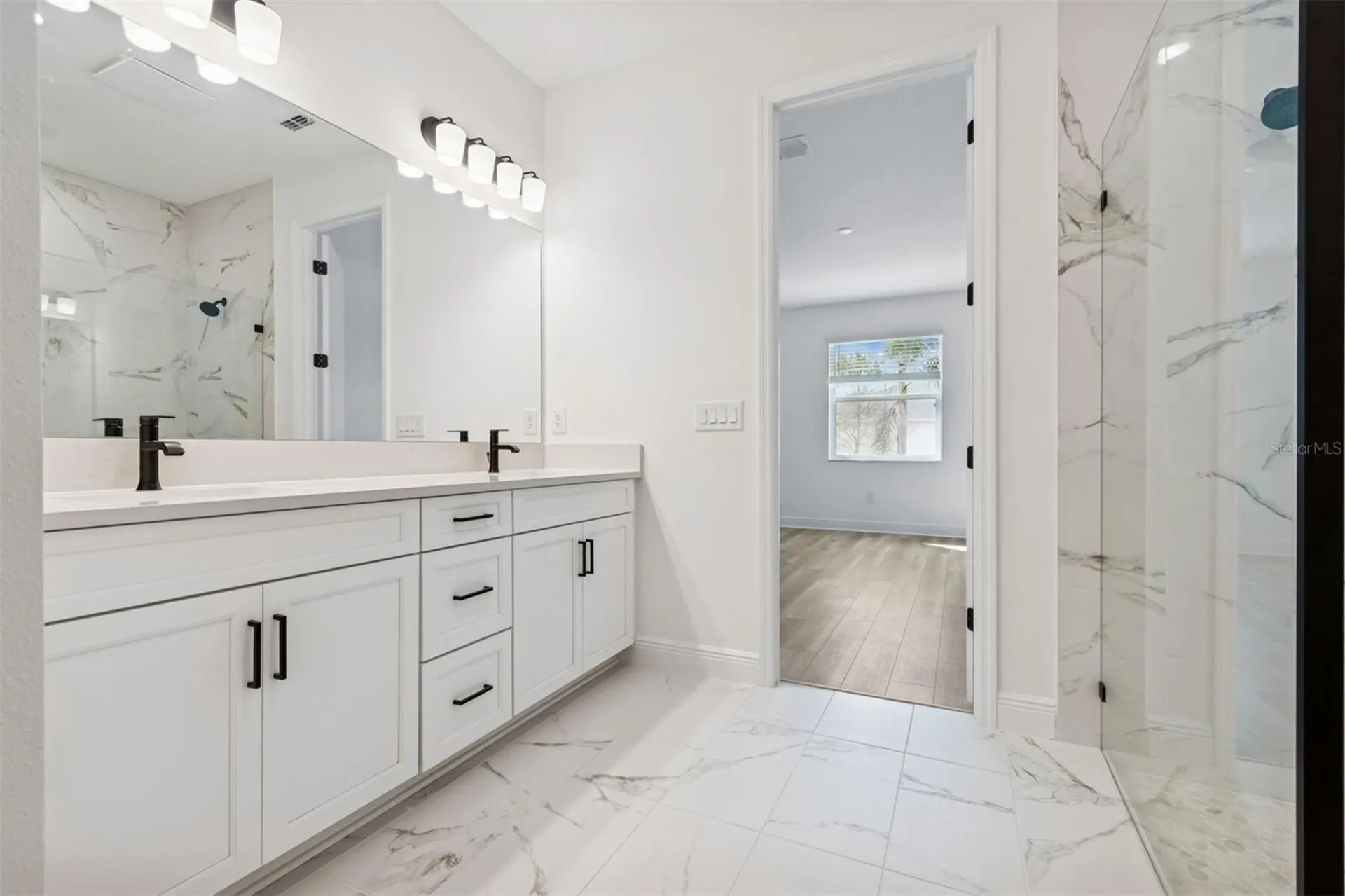 8007 Seaflower Parkway Bradenton FL 34210