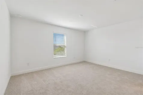 8007 Seaflower Parkway Bradenton FL 34210