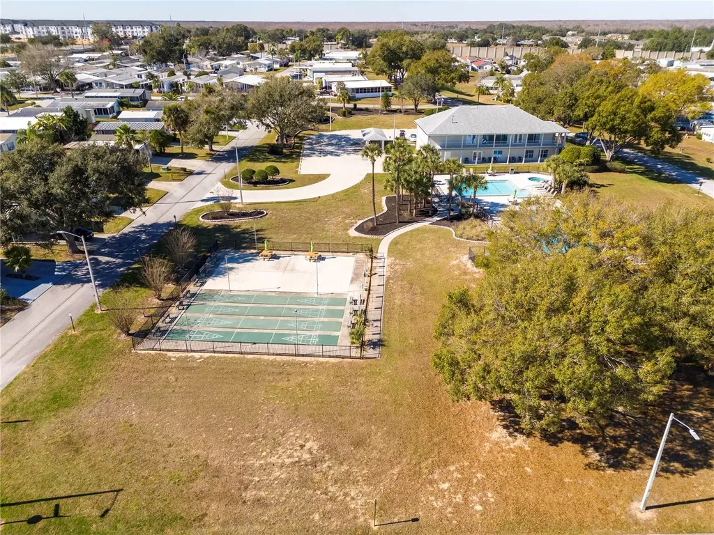50989 Highway 27 Davenport FL 33897