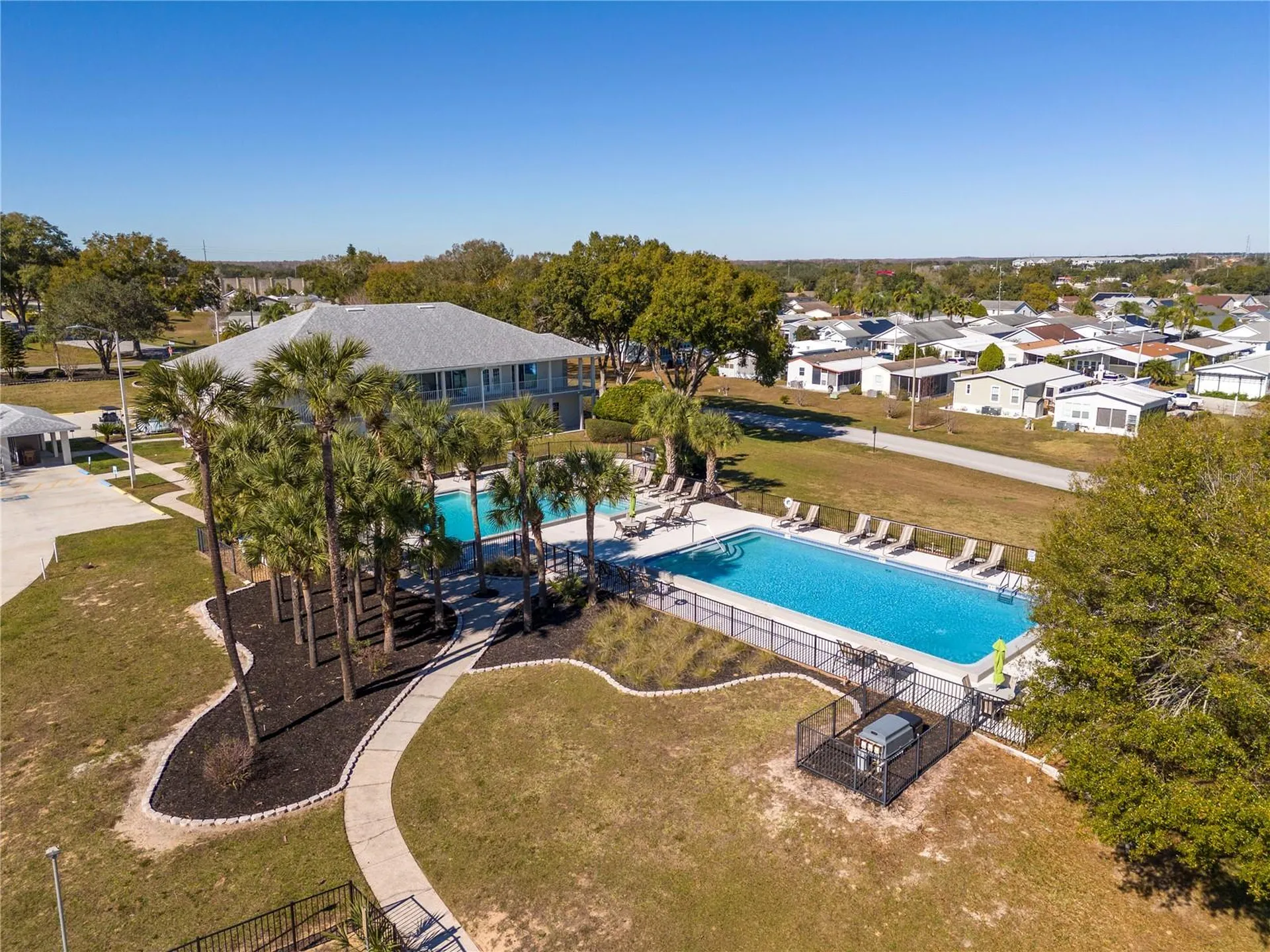 50989 Highway 27 Davenport FL 33897