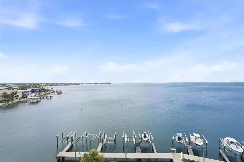 5700 Mariner Street Tampa FL 33609