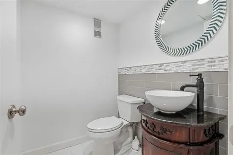 5700 Mariner Street Tampa FL 33609