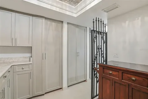 5700 Mariner Street Tampa FL 33609