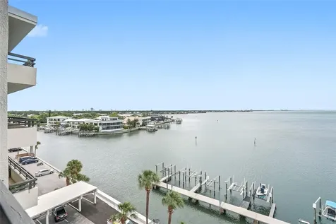 5700 Mariner Street Tampa FL 33609