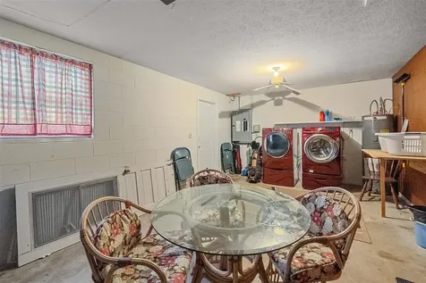 2930 Floyd Street Sarasota FL 34239