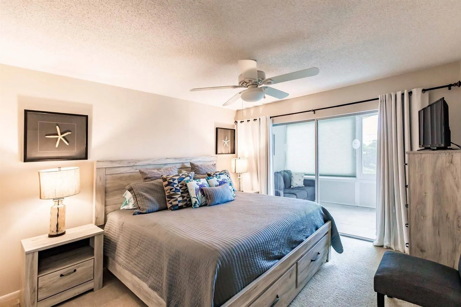 1200 E Peppertree Lane Sarasota FL 34242