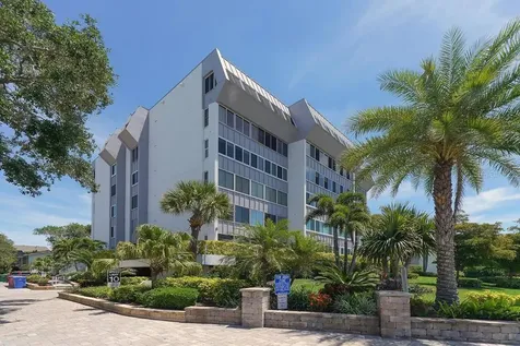 1200 E Peppertree Lane Sarasota FL 34242