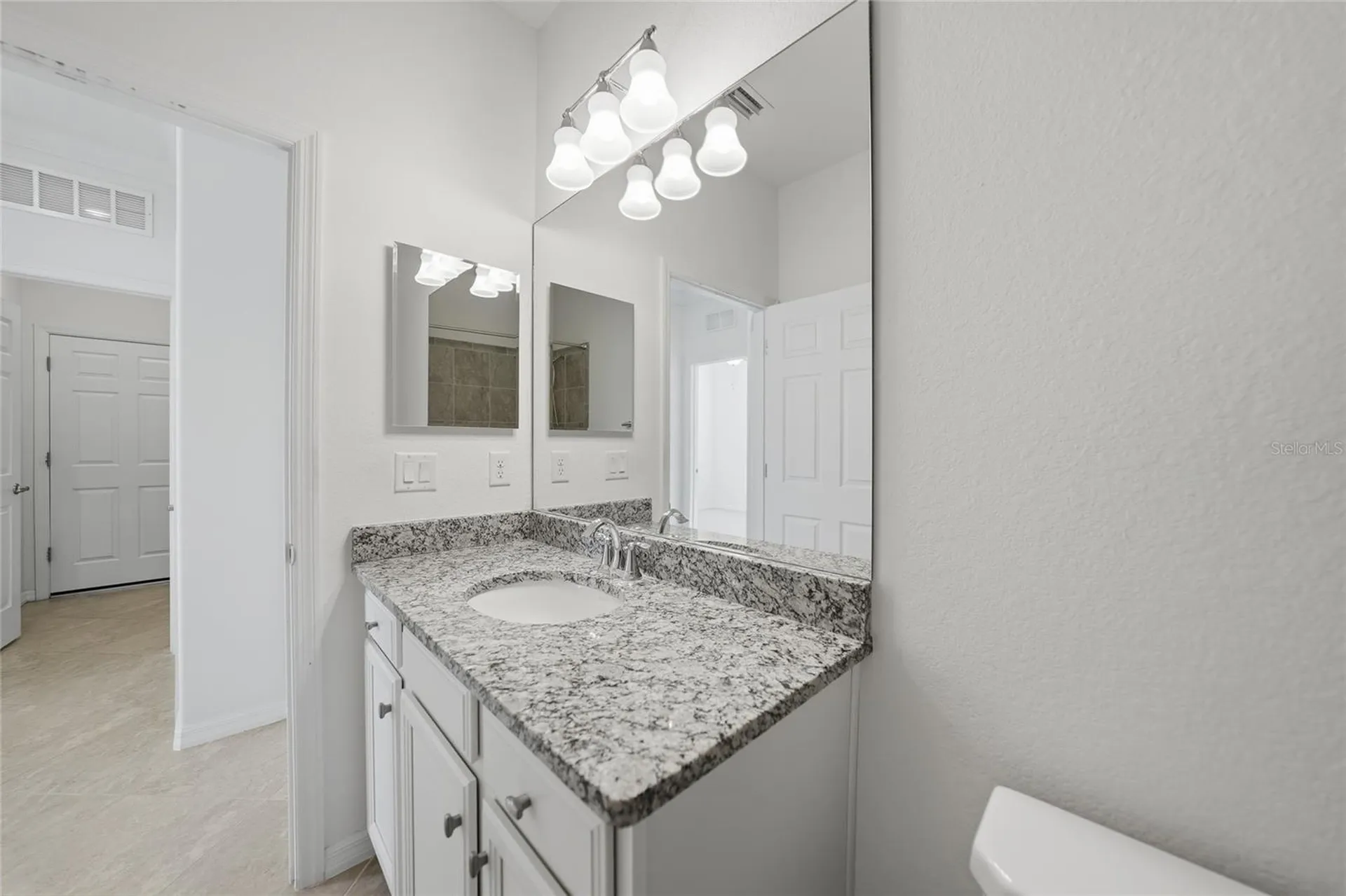 17884 Wayside Bend Punta Gorda FL 33982