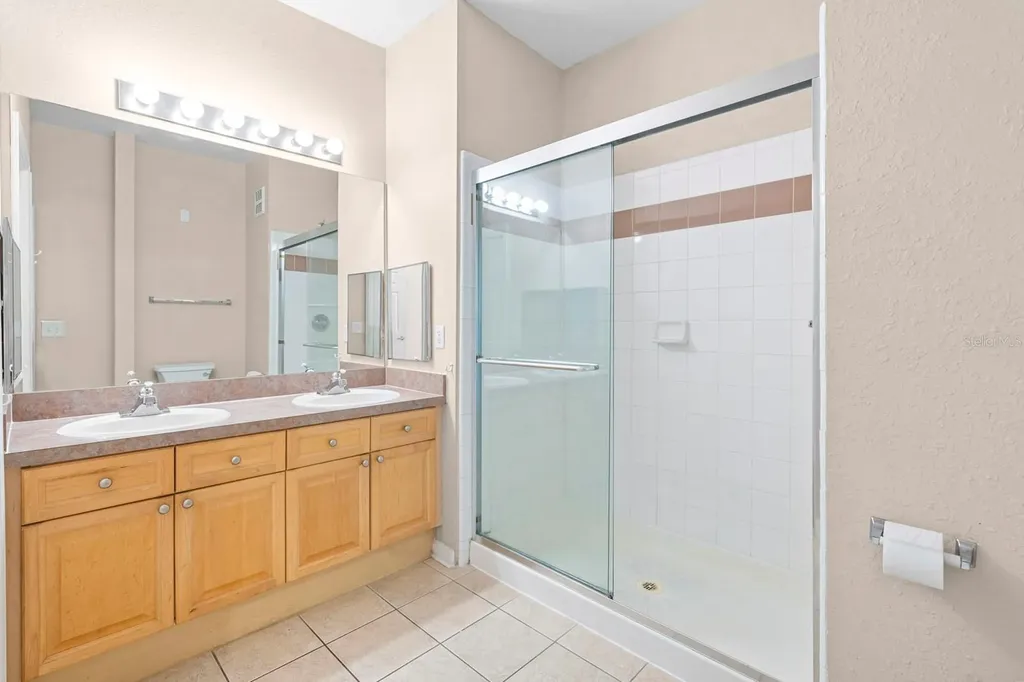 707 Terrace Ridge Circle Davenport FL 33896