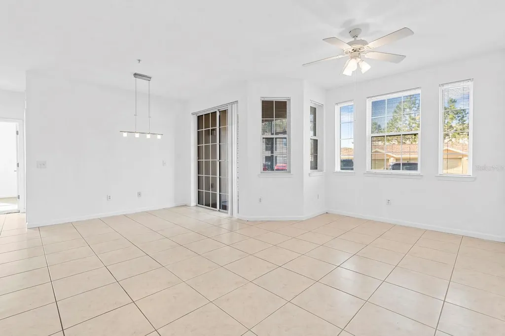 707 Terrace Ridge Circle Davenport FL 33896