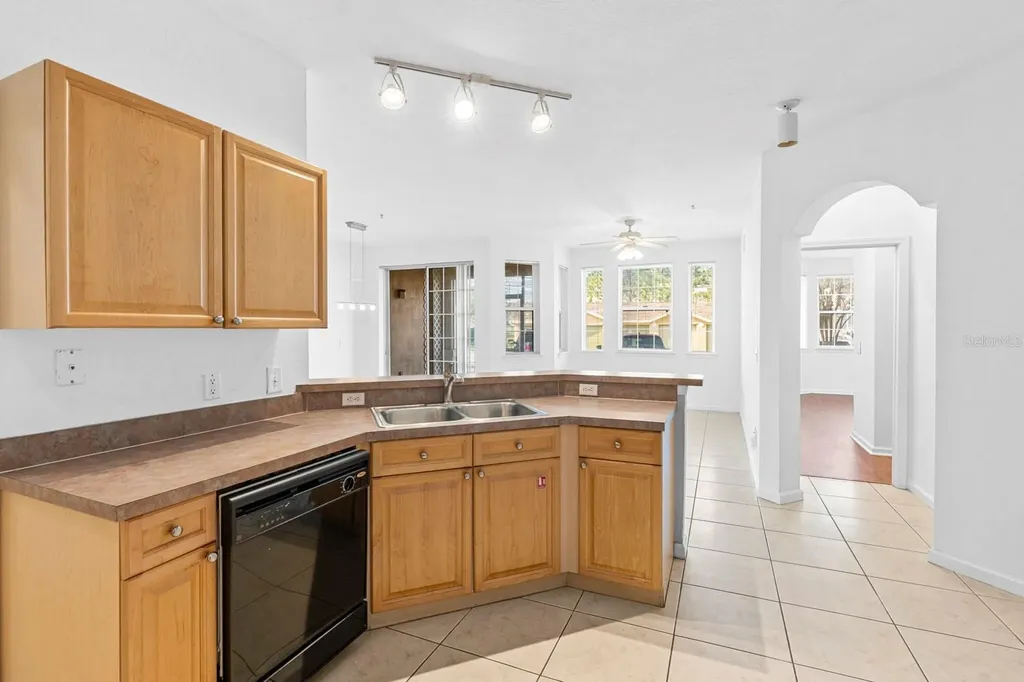 707 Terrace Ridge Circle Davenport FL 33896