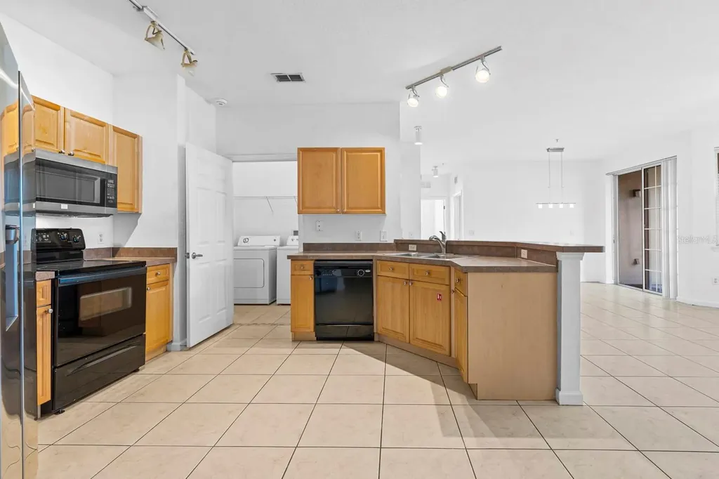 707 Terrace Ridge Circle Davenport FL 33896