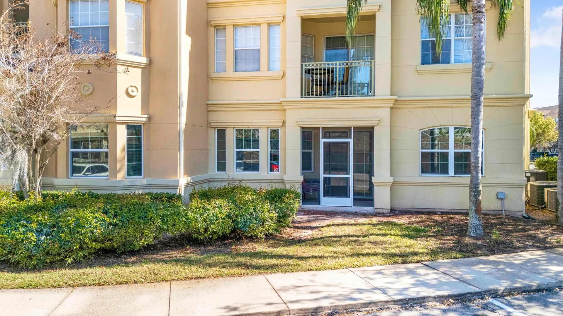 707 Terrace Ridge Circle Davenport FL 33896