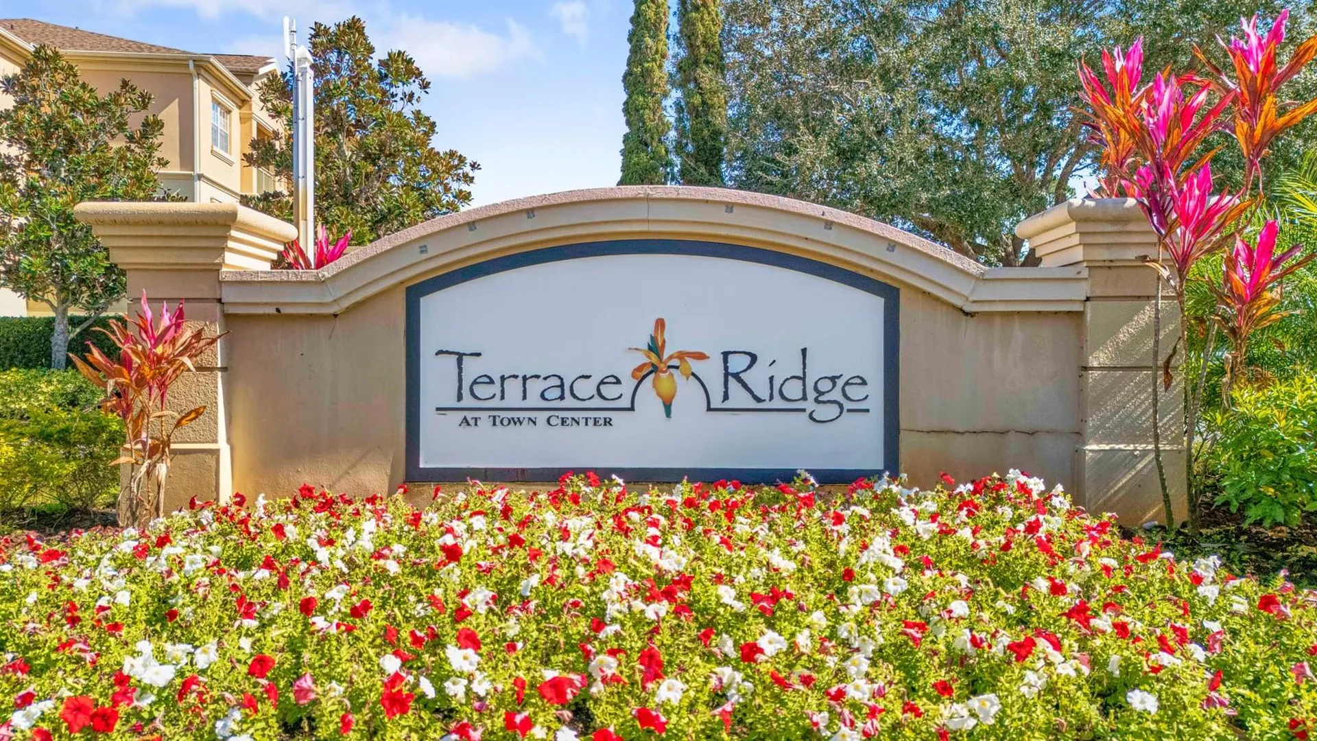 707 Terrace Ridge Circle Davenport FL 33896