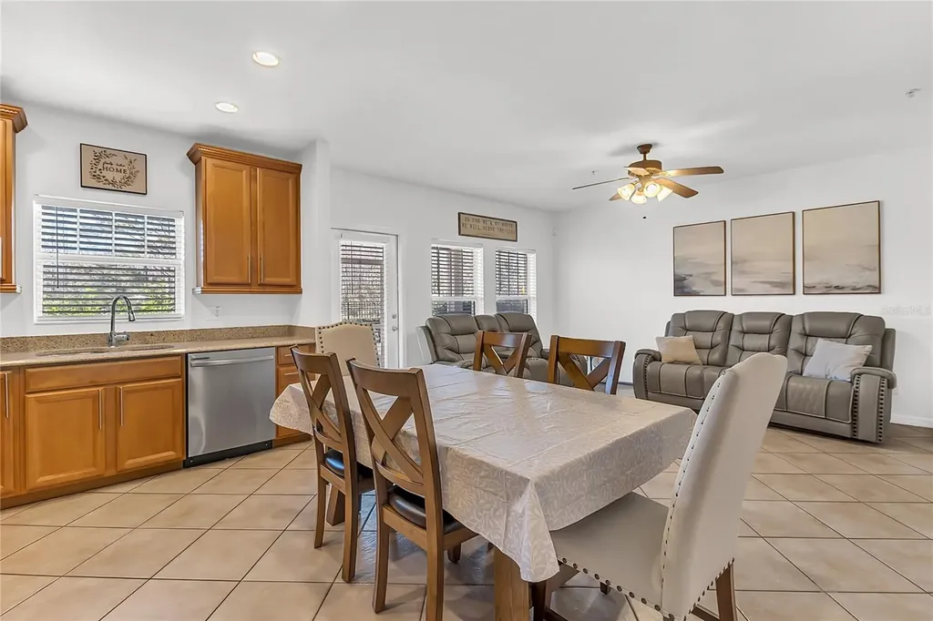9627 Biscotti Avenue Orlando FL 32829