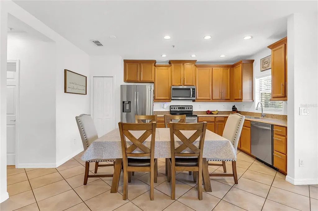 9627 Biscotti Avenue Orlando FL 32829